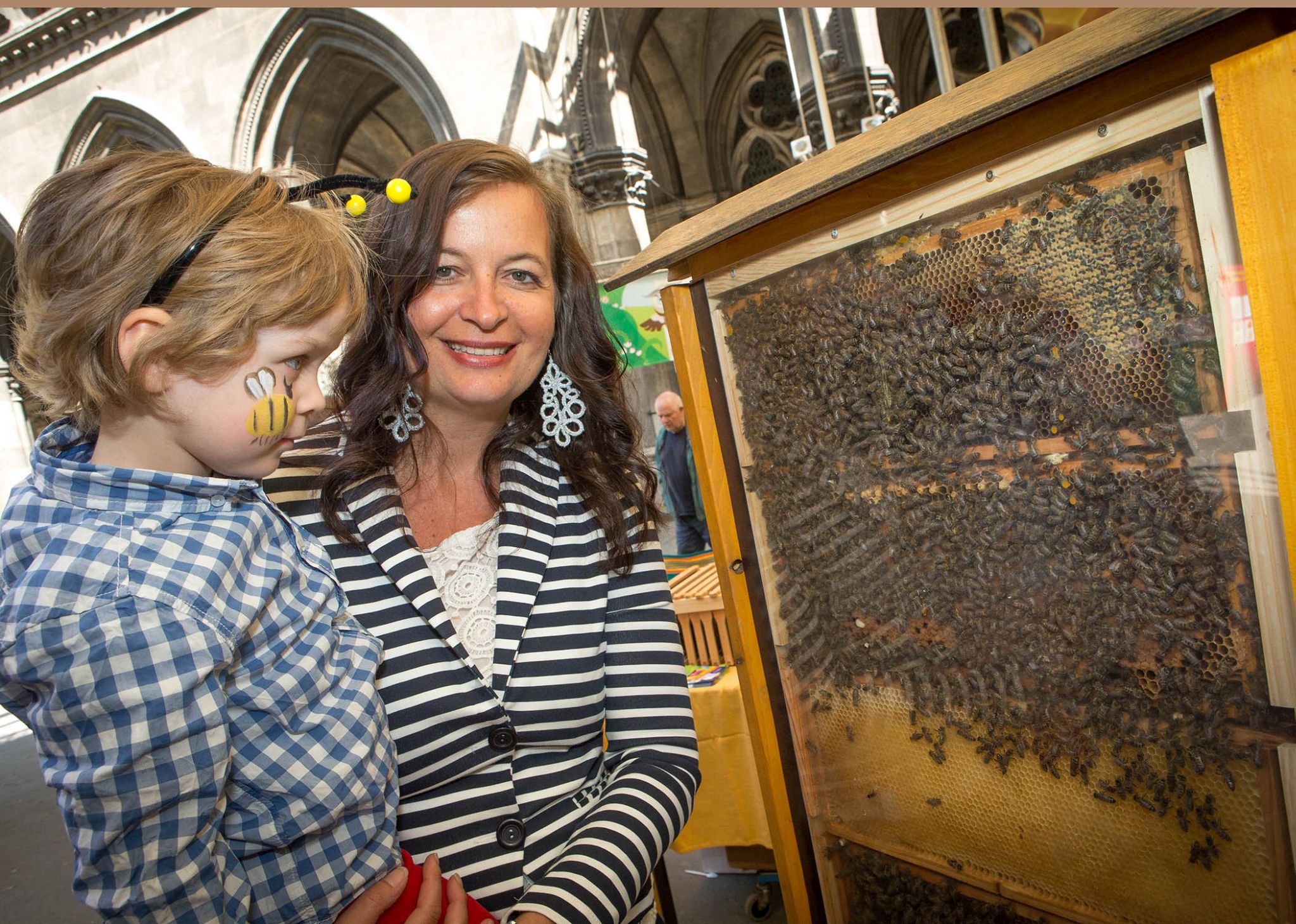 Dan pčela c PID Houdek